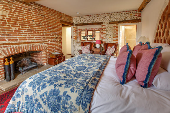 Byfords Posh Bandb Hotel Big Bedrooms Holt North Norfolk Rooms With Ensuite Weekend Getaway